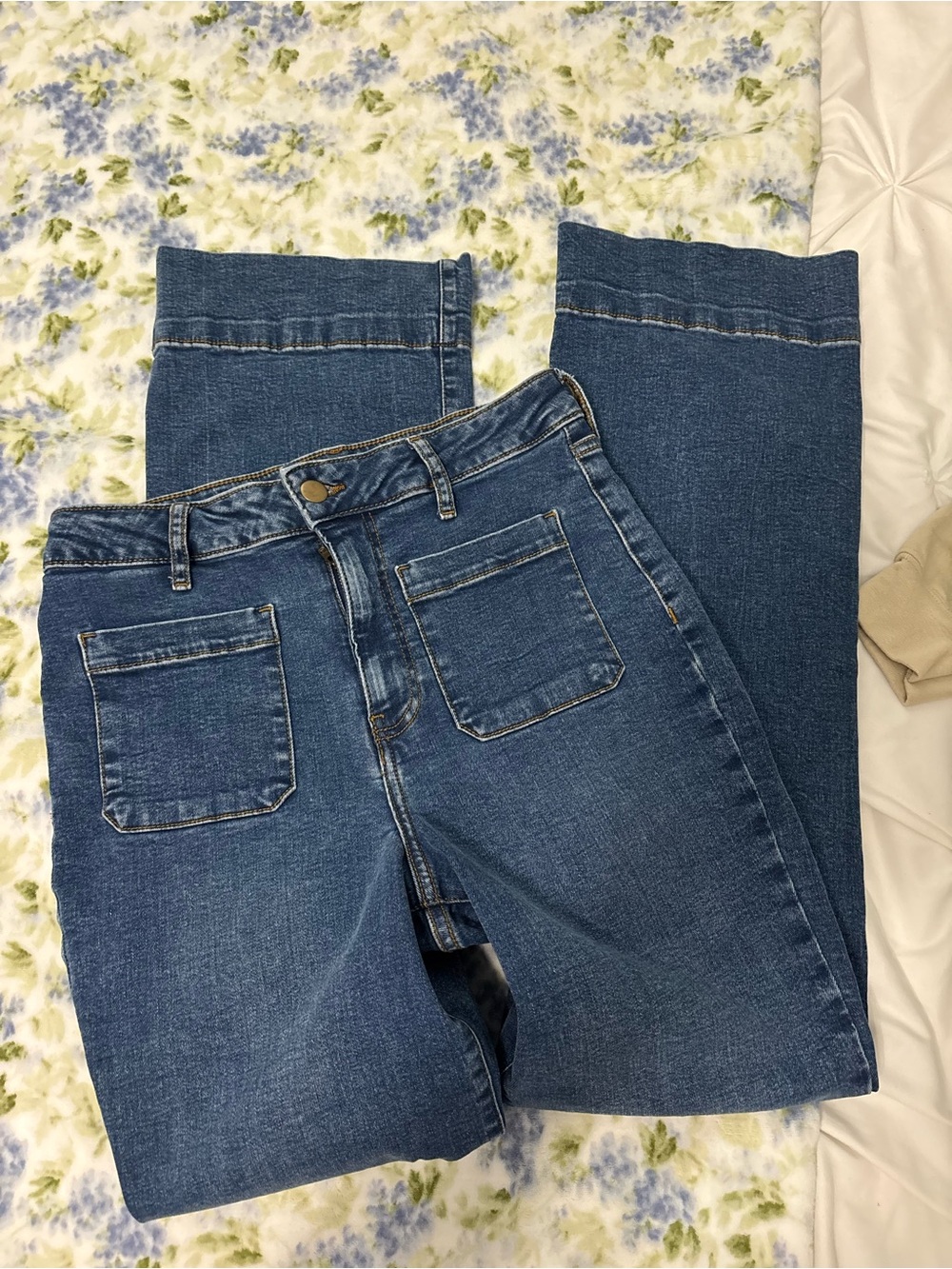 Classic High-Rise Straight-Leg Women’s Jeans - Blue